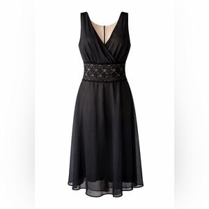 Connected Apparel Black Lace Waist Chemise